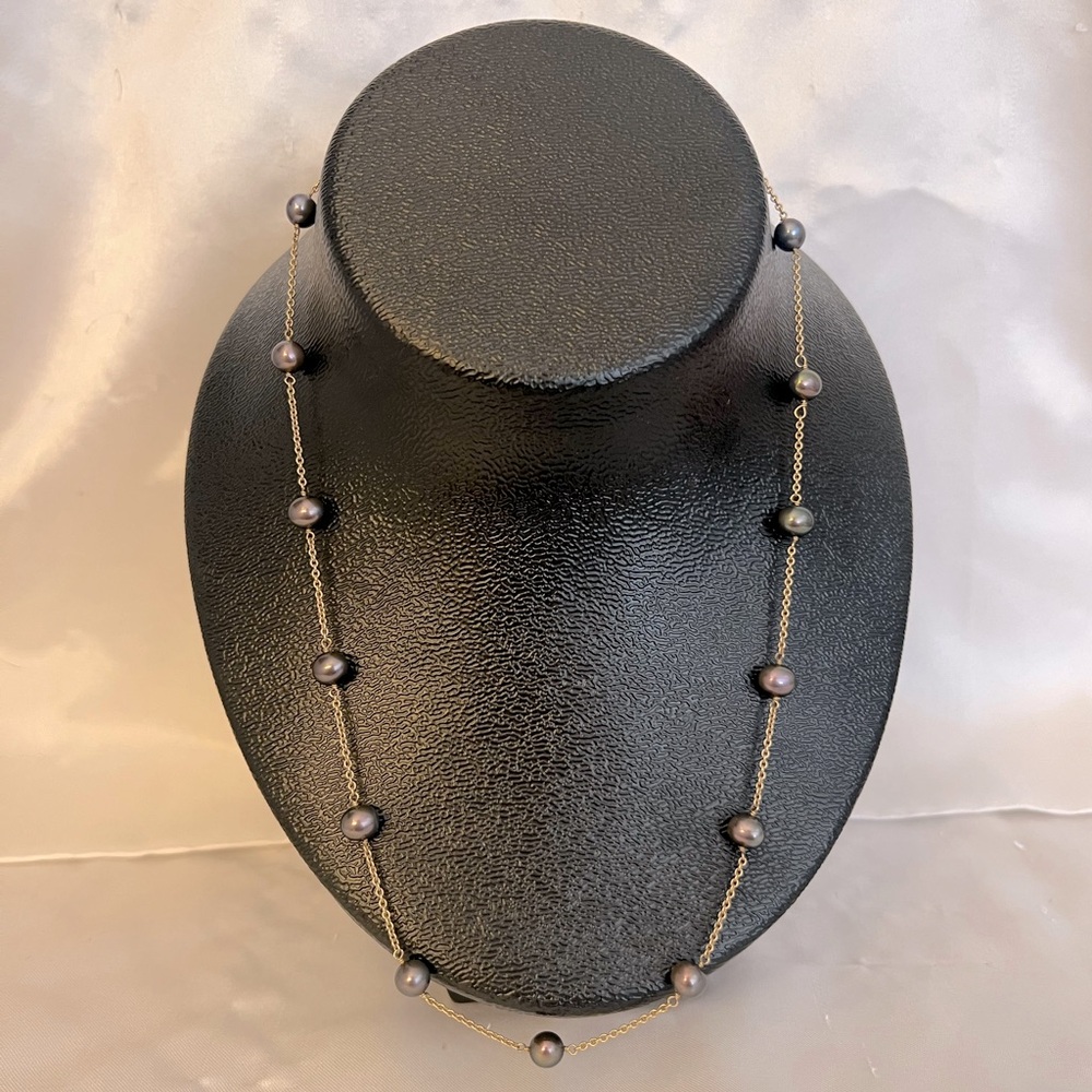 14K Yellow Gold and Black Pearl Necklace